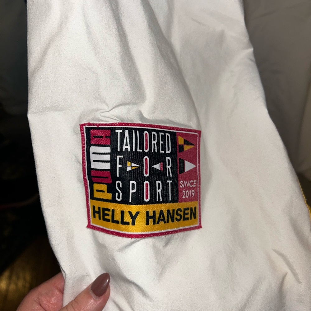 NWOT PUMA X Helly Hansen Windbreaker XL - Picture 5 of 5